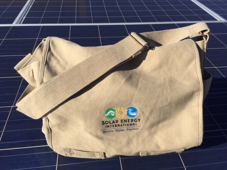 SEI Messenger Bag